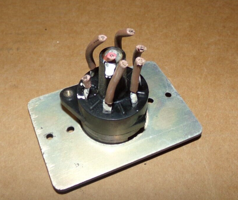 Nikon 6C-2 Optical Comparator Profile Projector Fuse Assembly