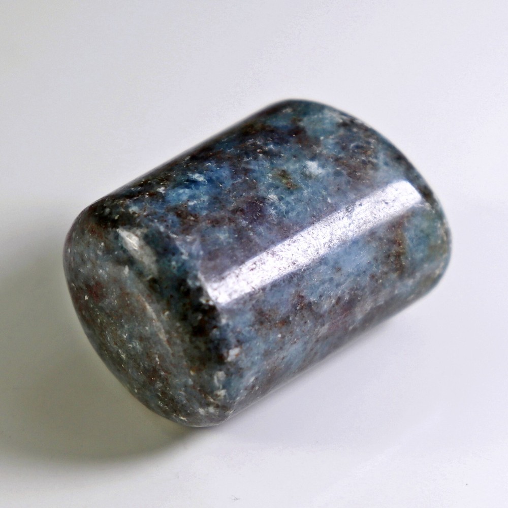 Tumbled Stone: Ruby and Kyanite from India (RUB22)