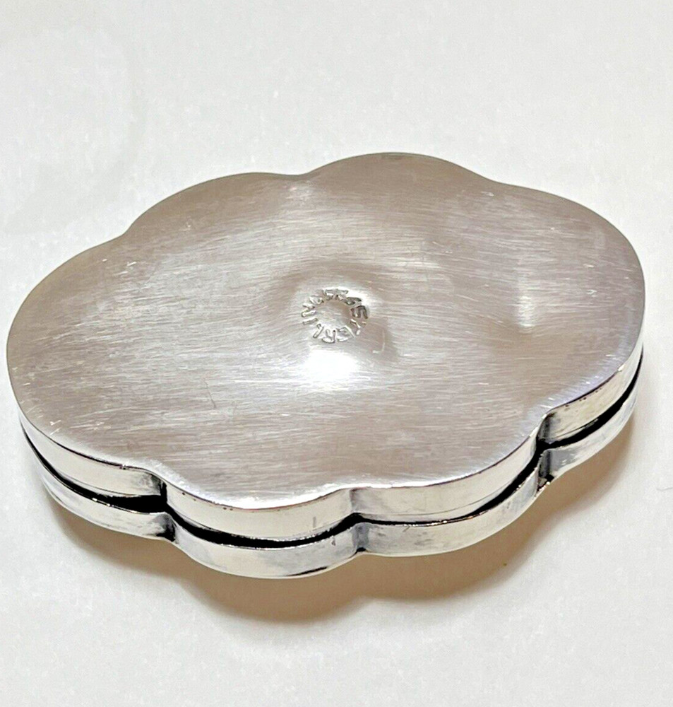 Sterling Silver Pill Box Turquoise Stone 8.5 Gr. No Monogram.
