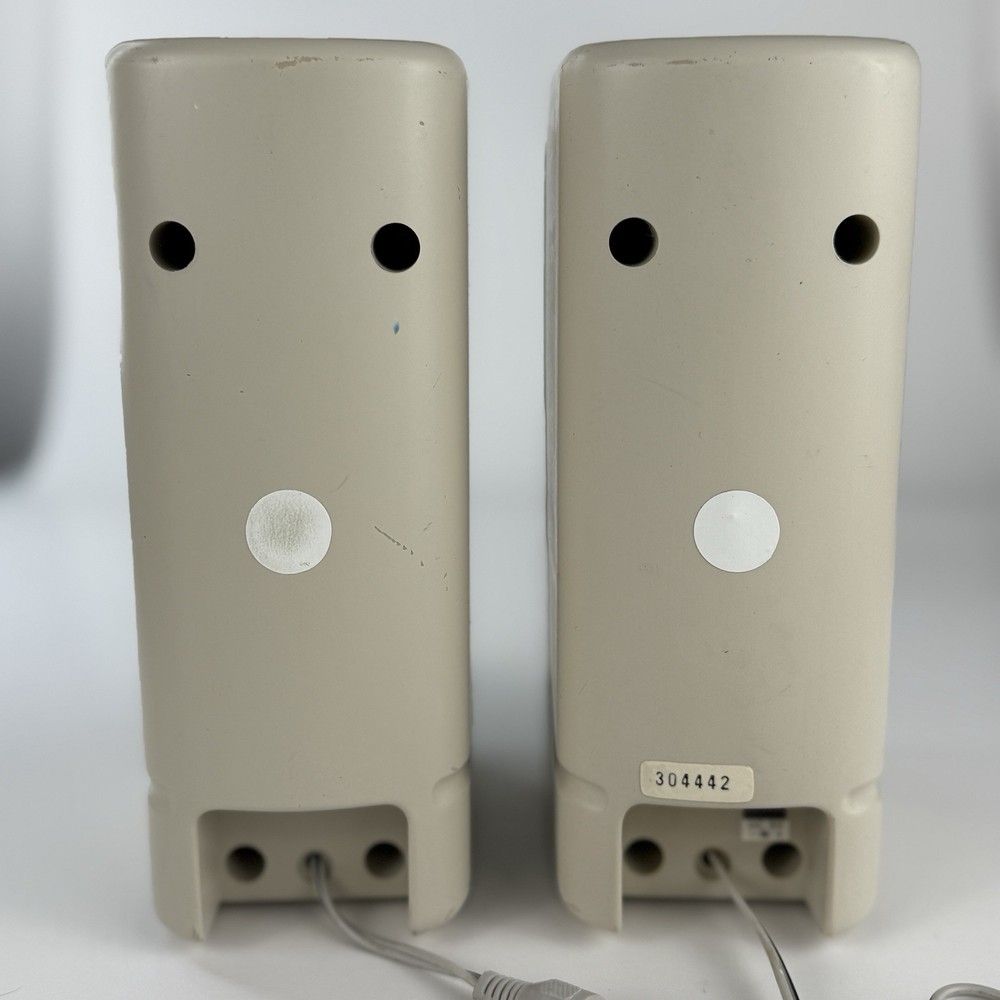 Creative CS100 Computer Speakers - No Power Adapter - Tested