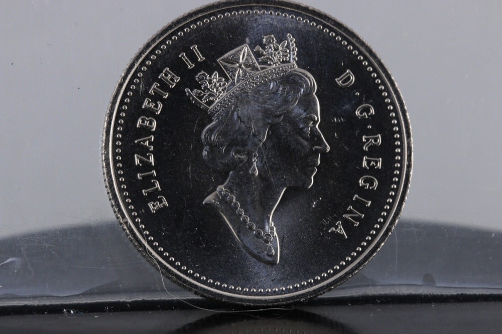 1999 Canada 50 Cent DIE CHIP (error) Uncirculated Half Dollar Coin