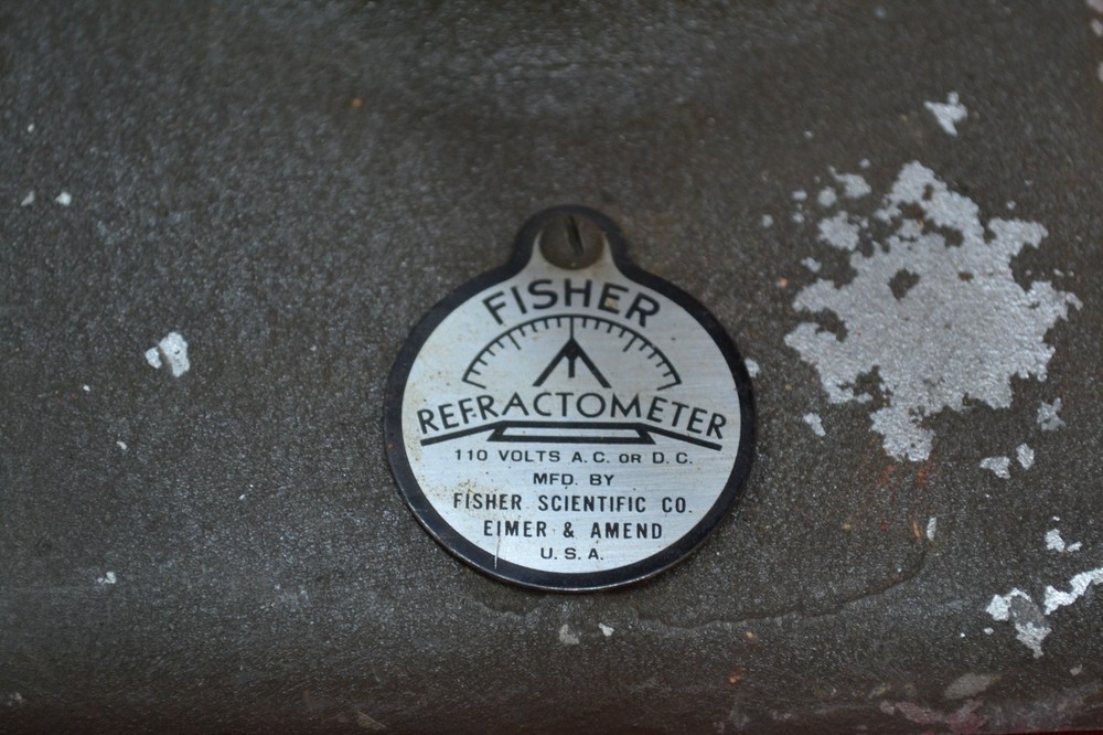 VINTAGE FISHER REFRACTOMETER
