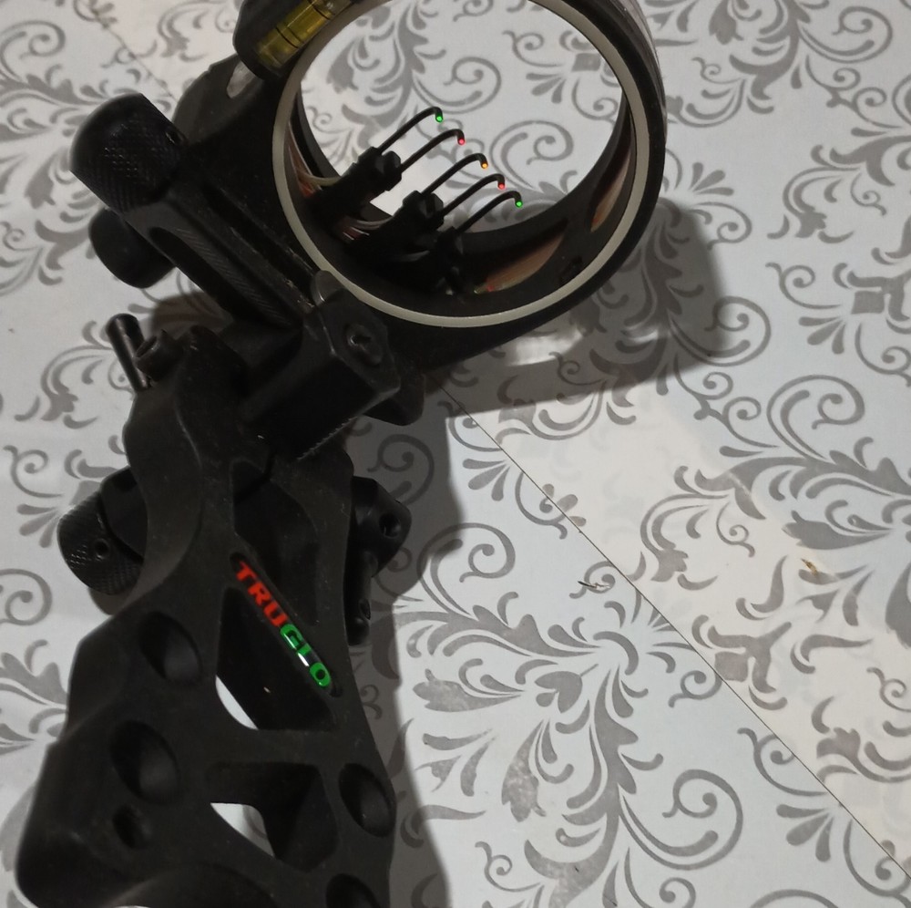 TRUGLO 5-Pin Fixed Pin Archery Sight Multi-Pin for Compound Bow Black