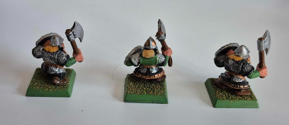 Warhammer Dwarf unit, painted