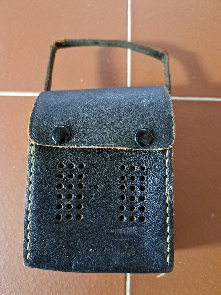 Vintage Hato Hasi Transistor Radio Leather Case.