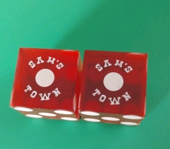 Sam's Town Dice Pair 214 2576