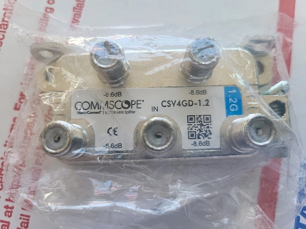 CommScope Three-way Splitter, 5–1218 MHz, Dual Mount CSV3GD 1.2
