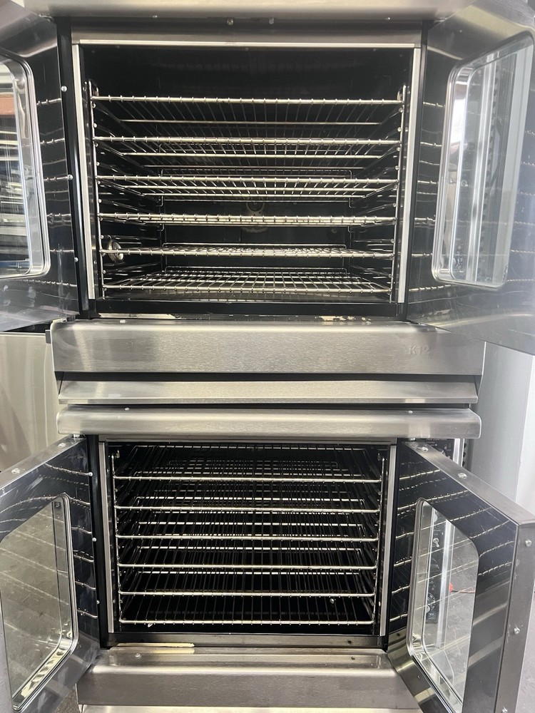 Montague Double Convection Oven pre-owned