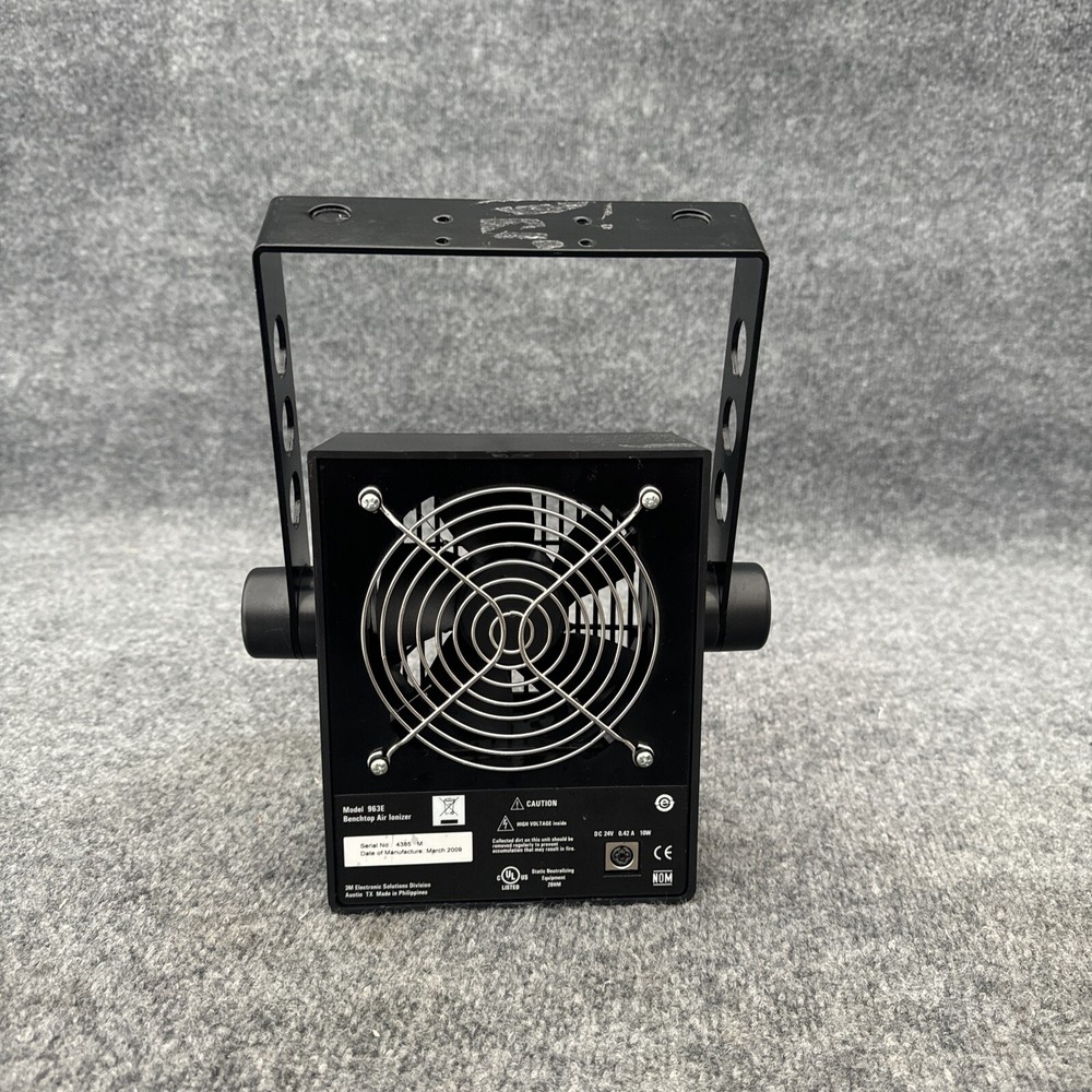 3M 963E Benchtop Air Ionizer Used