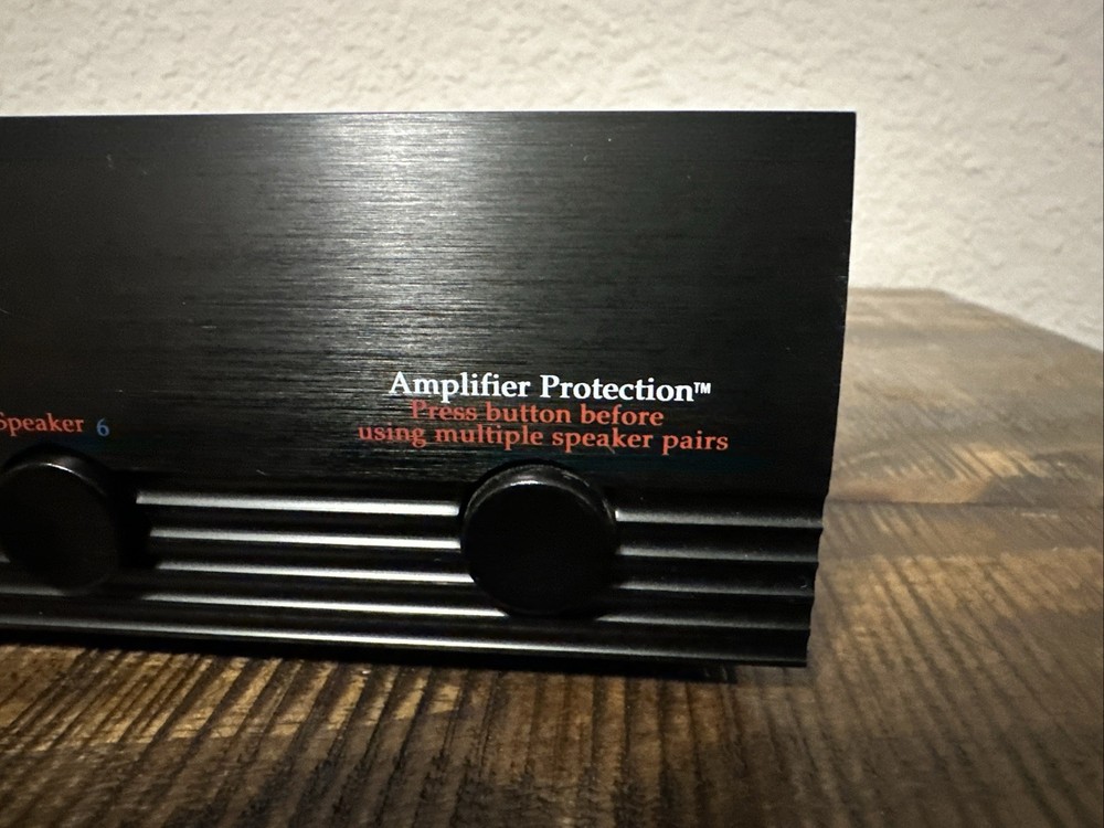 Monster Cable 6 Way Speaker Selector With Amplifier Protection