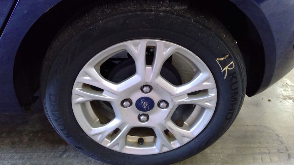 FIESTA 2016 Transmission Shift 664090