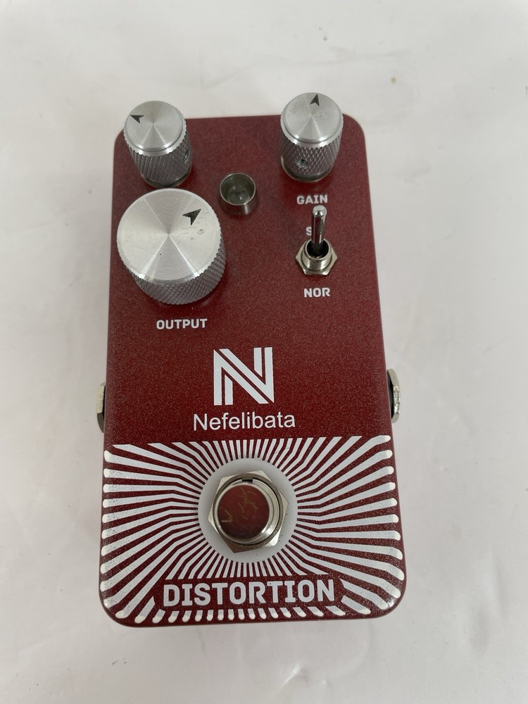 Nefelibata Distortion Guitar Pedal