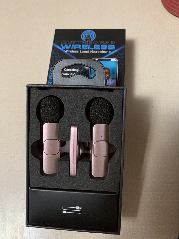 Wireless Lapel Microphone for Iphone/Ipad