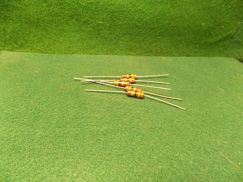 (1) 5 Pack Carbon Comp 13 OHM 1 Watt 5% Resistors NOS