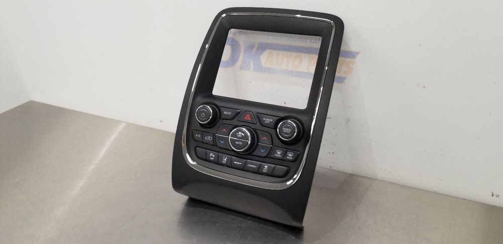 18 DODGE DURANGO SRT 392 TEMPERATURE HVAC CONTROL 68333659AA