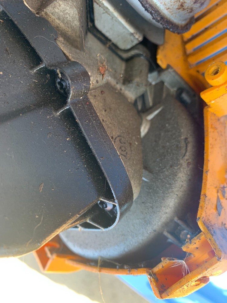 CUB CADET CC 4175 Engine