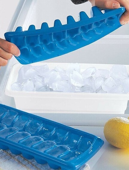 Stackable Ice Cube Trays 4-Pack - BPA Free, 12 Medium Cubes Each, White & Blue