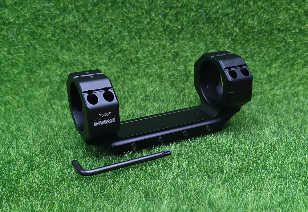 Warne Skyline 34mm Medium Precision Scope Mount Ring/Base Combo, Black - 7821M