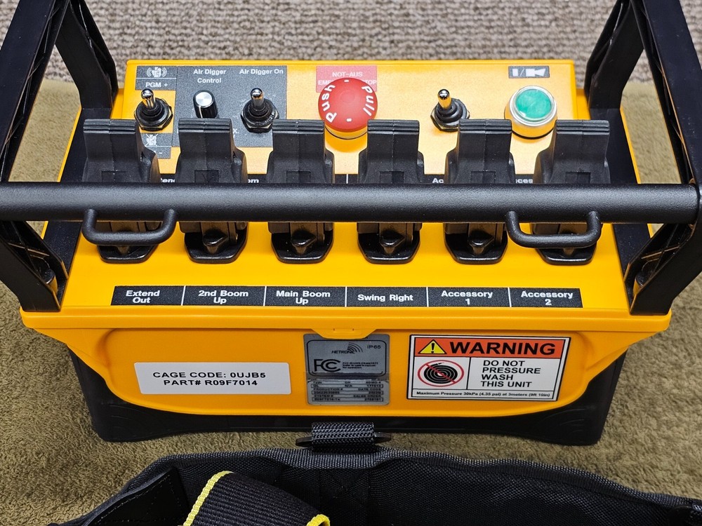 Hetronic Transmitter Remote Crane Hydraulic Controller GL Prop 6L 20422630986