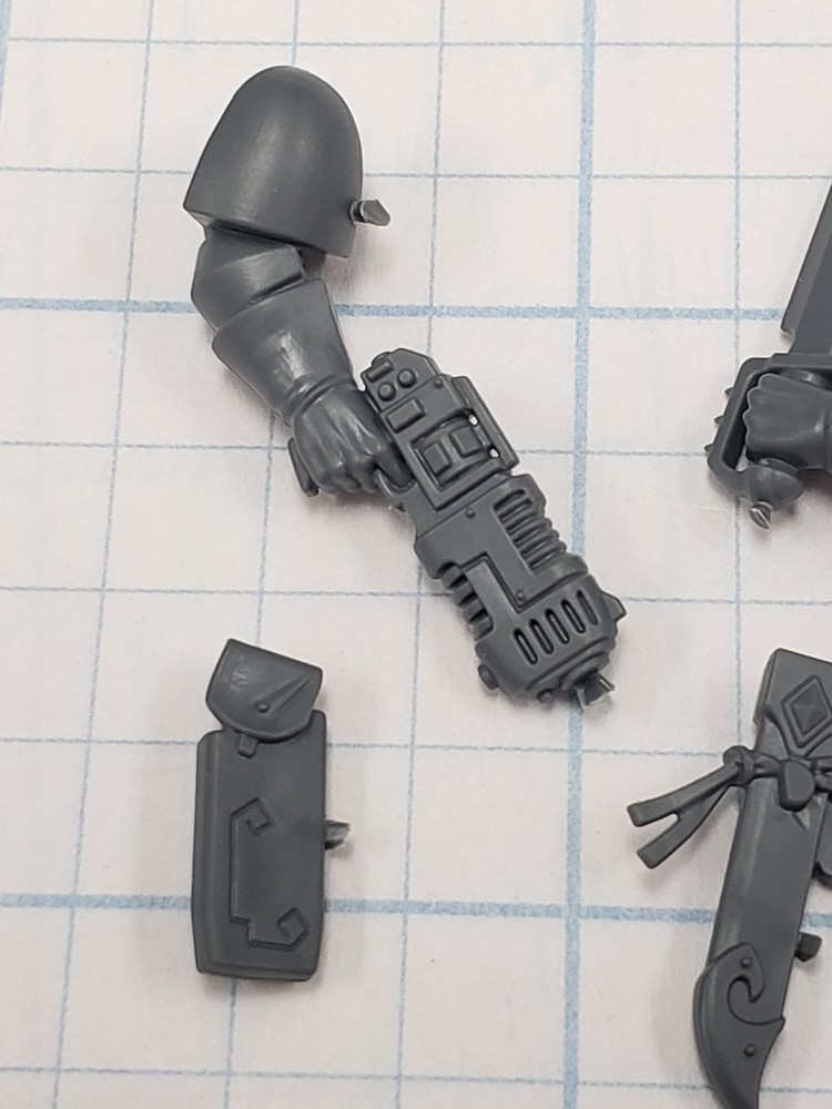 40k Space Wolves Bits Wolf Scout Kill Team Hunter Plasma Pistol Combat Blade #59