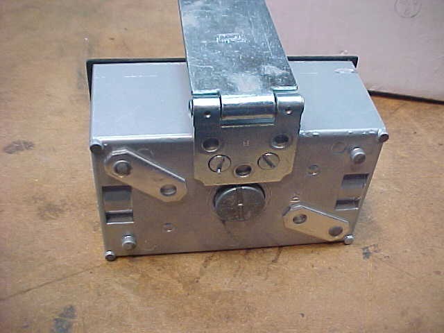 NOB LIFTMASTER INTERLOCK SWITCH FOR COMMERCIAL DOORS 50-13529