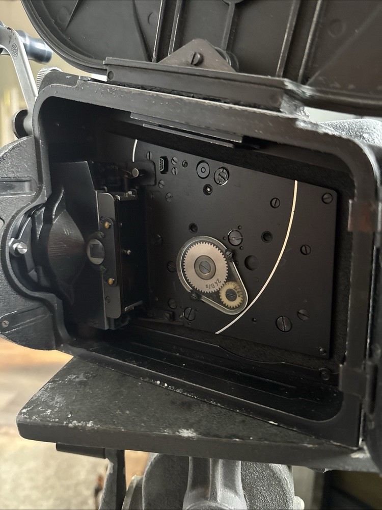 Arriflex 16BL 16MM Camera