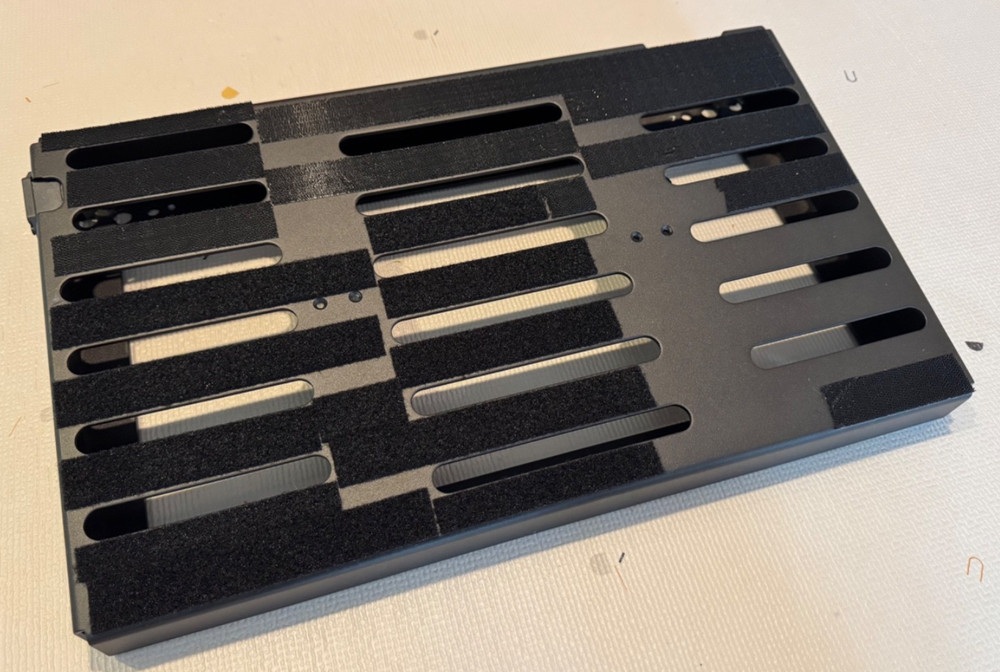 PRE-OWNED | Boss BCB-1000 Pedalboard