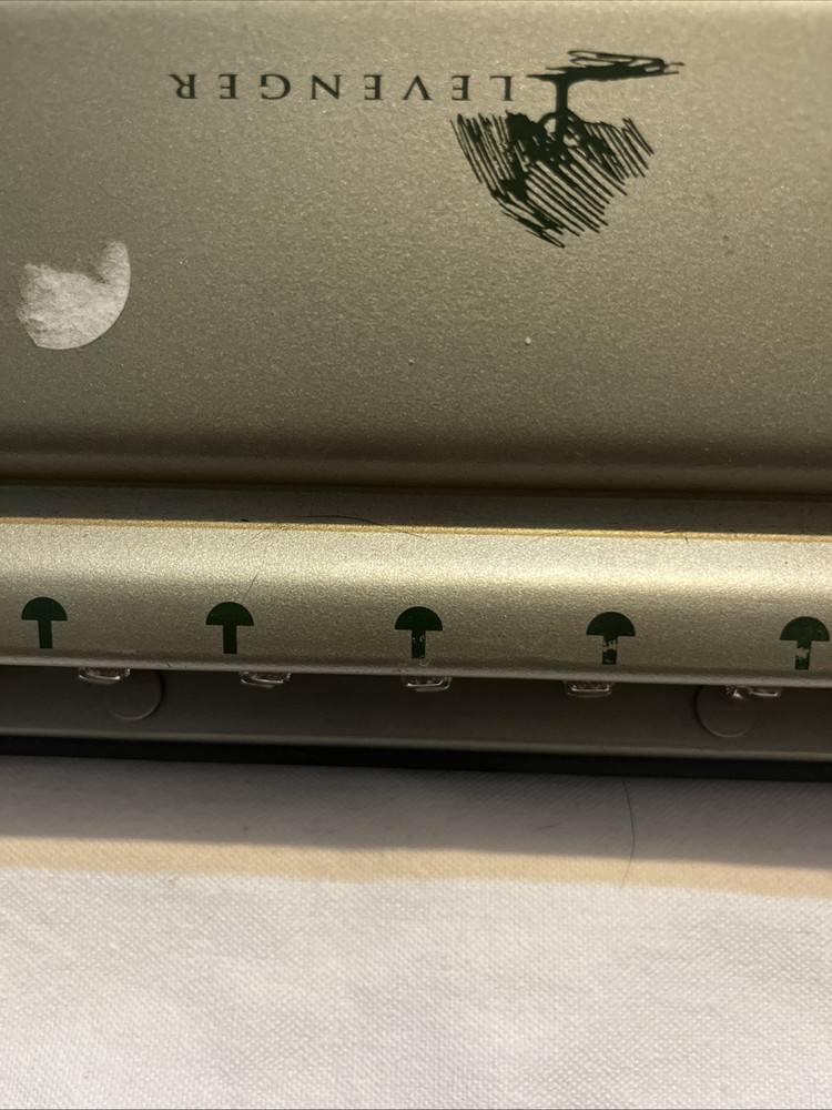 Levenger Circa Universal 11-Hole Universal Disc Bound Punch Adjustable Slide