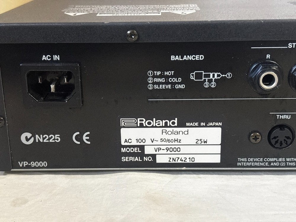 Roland VP-9000 VariPhrase Processor Zip disk