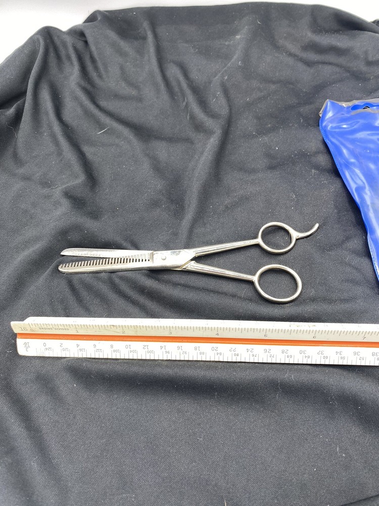 Marianna Hair Cutting Scissors Shears With Case