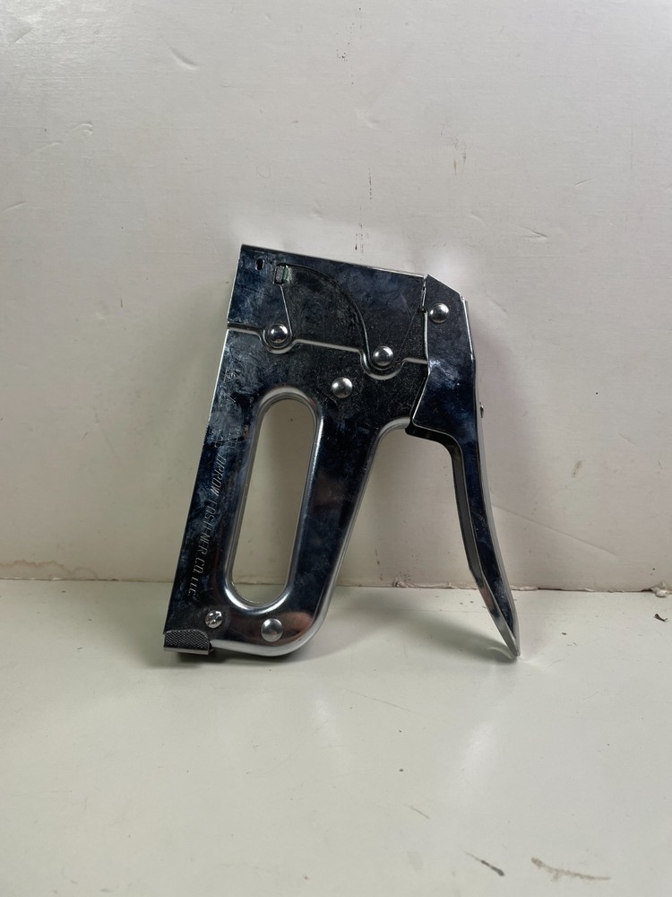 Arrow T50 Stapler 500079 Gently Used