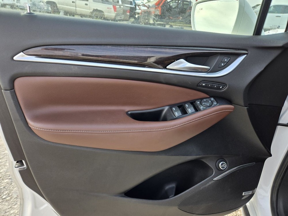 2020-2024 Buick Enclave Display and Control Panel