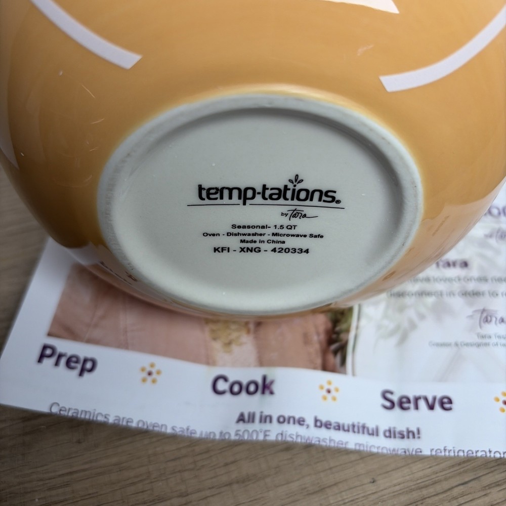 Pitchers Temptations By Tara 1.5 QT Ceramic New