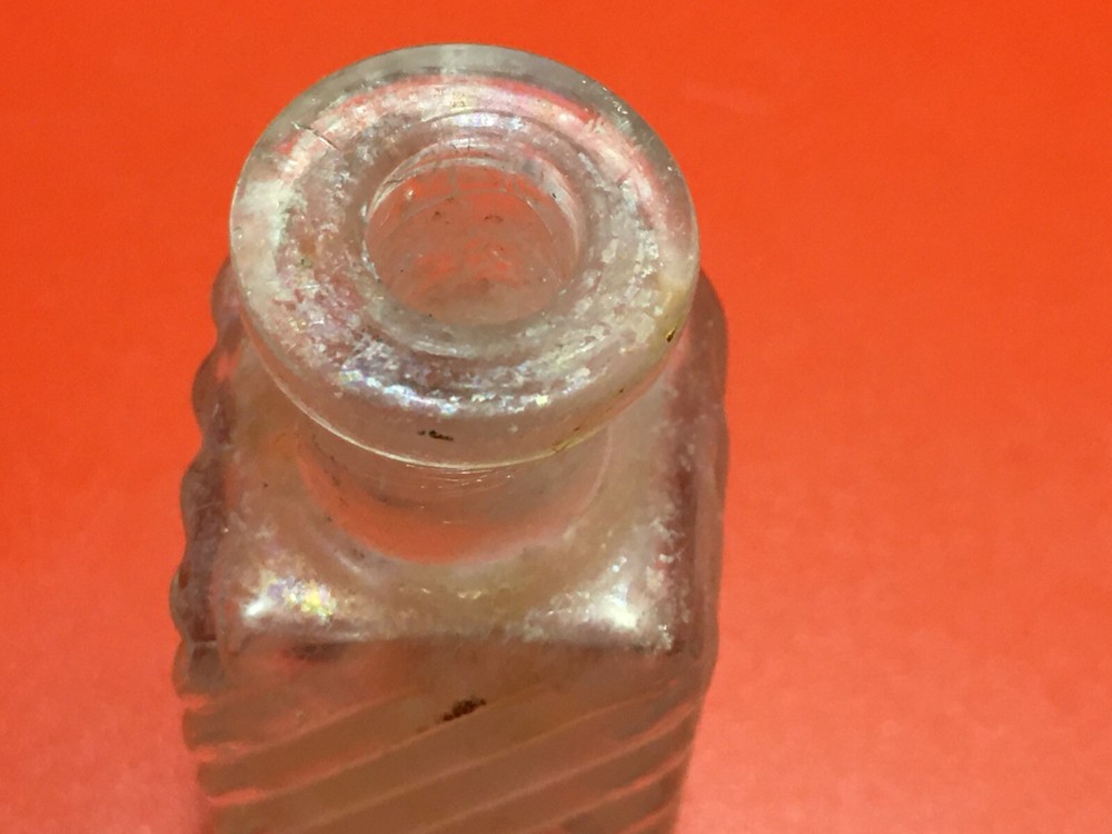 Pre-1900s Antiques Perfume Bottles Small Samples( 2 pieces )