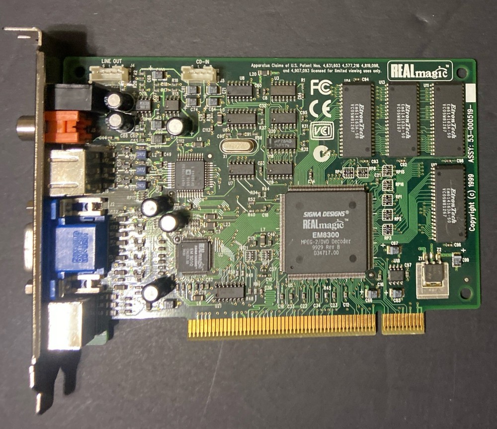 Sigma Designs REALmagic EM8300 MPEG-2 DVD Decoder PCI Card