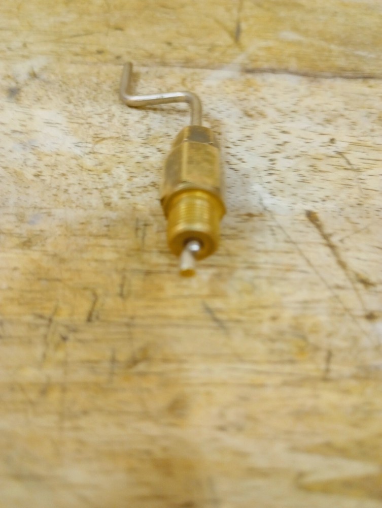 AFC Ashflash 1010 -- Tip Cleaner Lever --