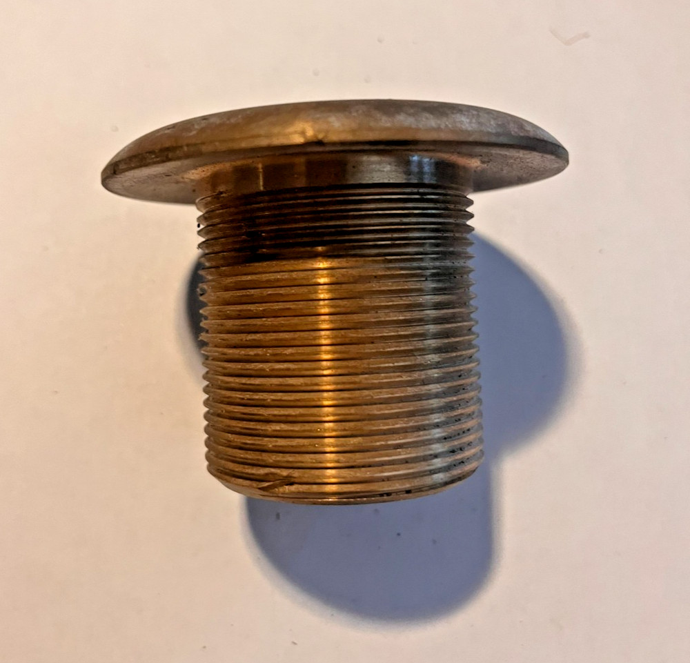 1 1/2" Bronze Thru Hull No Nut