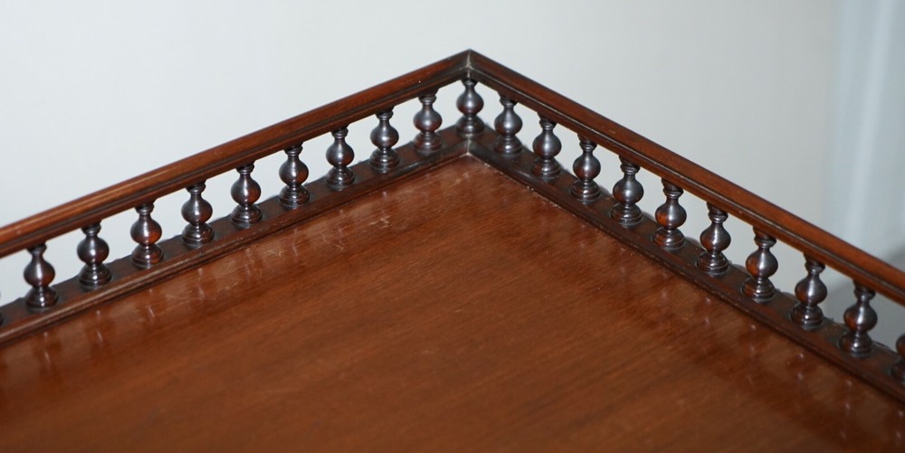 ORIGINAL THOMAS CHIPPENDALE GEORGE III MAHOGANY ARCHITECT'S WORK DESK TABLE