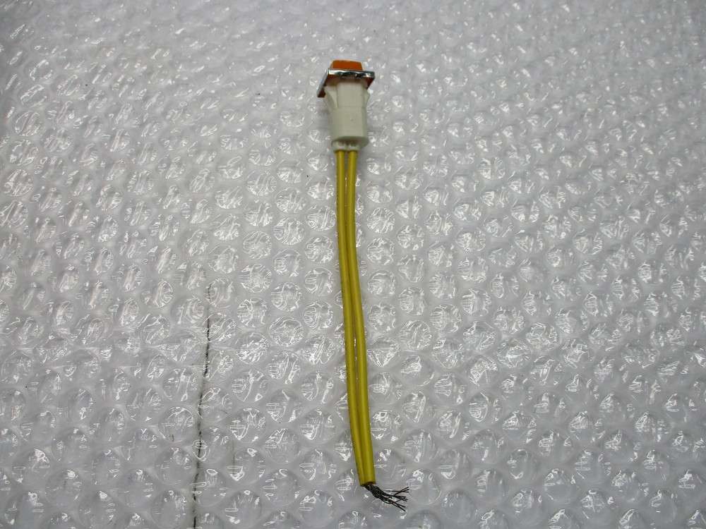 IDI 1090N3-IDI INDICATOR LIGHT AMBER NSNP