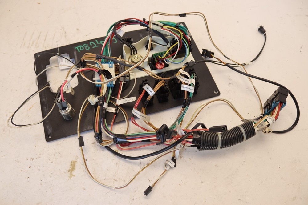 1996-2010 KENWORTH T2000 SLEEPER CLIMATE LIGHT CONTROL SWITCH PANEL OEM