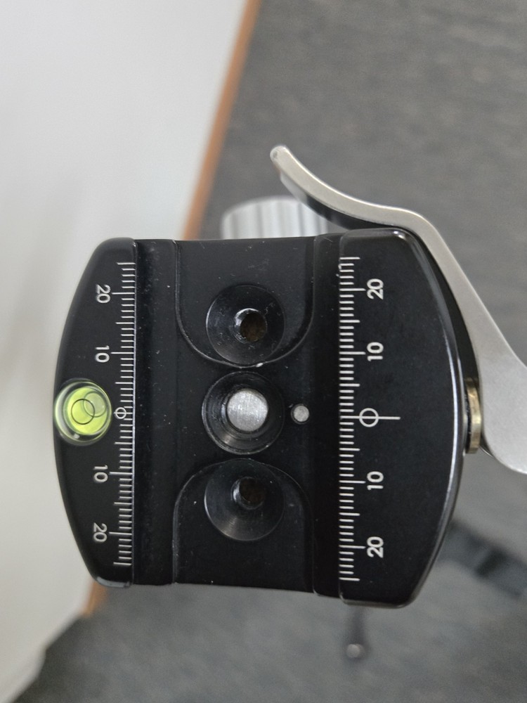 Bogen Manfrotto 3221 tripod w/ FLM Centerball 43FT Head