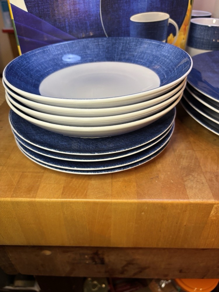 NOS - Studio Nova Blue Denim 16 Pcs Place Settings New In Box!