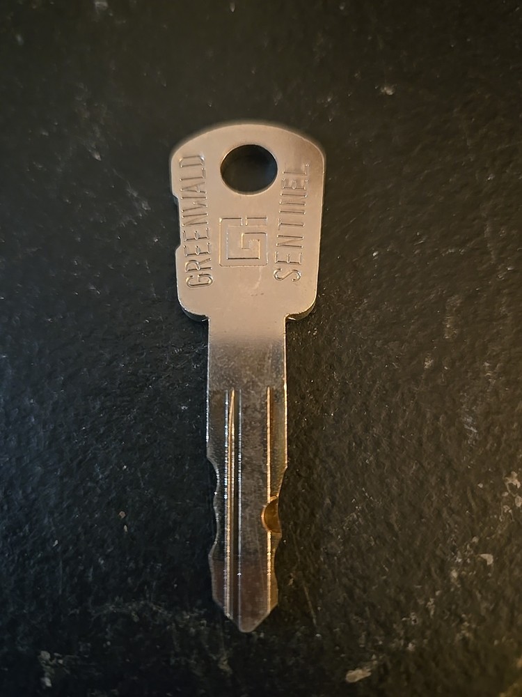 GREENWALD SENTINEL KEY CODED G1164 (3D5)