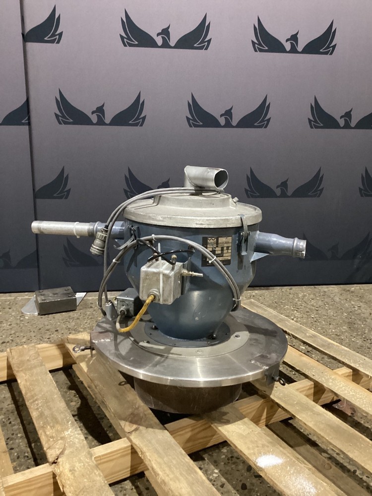 AEC WHITLOCK PVH-071G VACUUM HOPPER LOADER USED