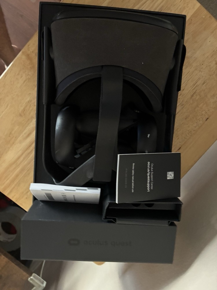 Meta Oculus Quest 1 VR Headset 128GB - Tested