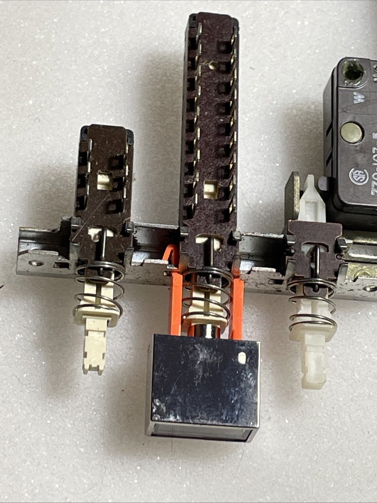 Vintage Zenith Replacement Part 85-1287 Switch