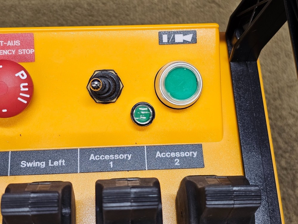 Hetronic Transmitter Remote Crane Hydraulic Controller GL Prop 6L 20422630986
