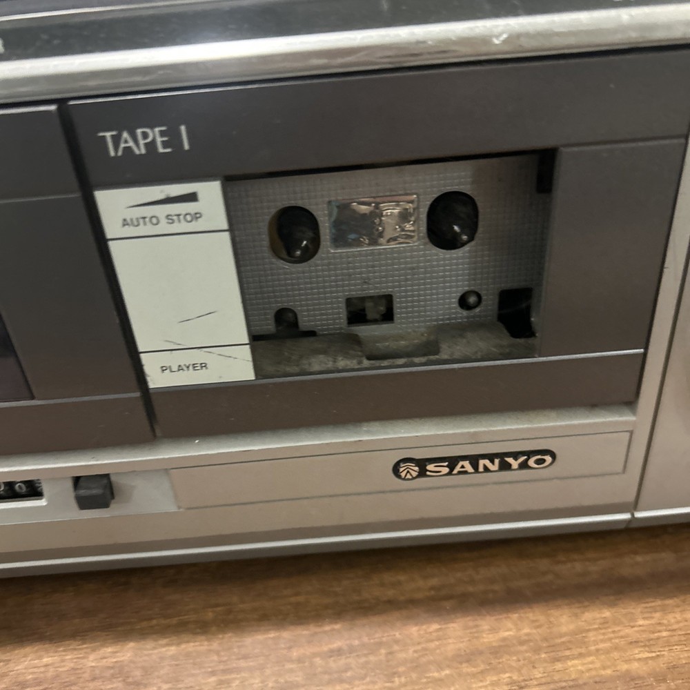 Sanyo Stereo Cassette Recorder DSR2