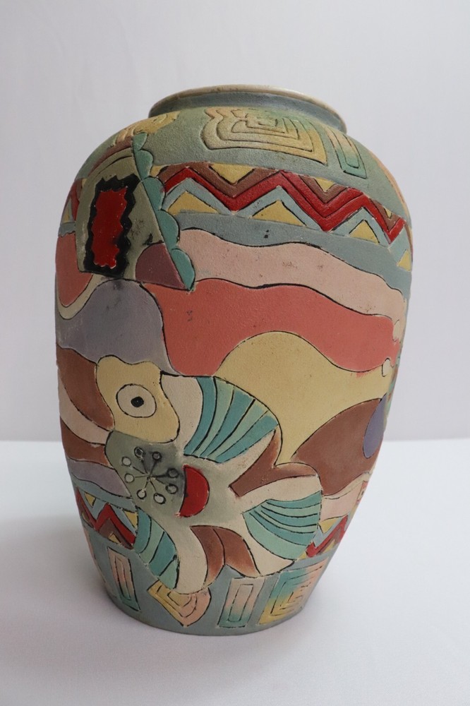 Ceramic Carved 10"