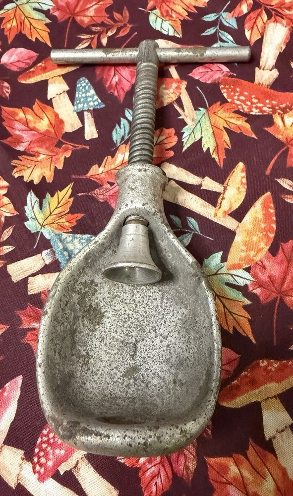 Vintage Hand Held Crank Nut Cracker Cast Iron